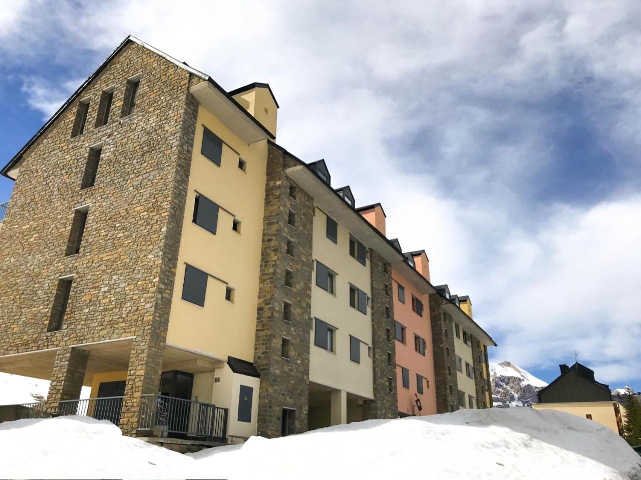 Apartamentos Lorien Candanchú Exteriér fotografie